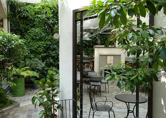 Jules & Jim Hotel 4*