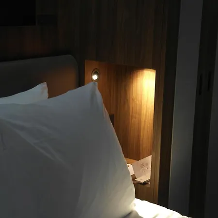 Jules & Jim Hotel 4*