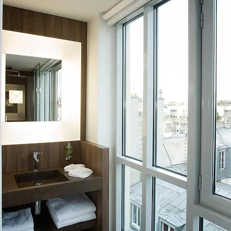 Hotel Jules & Jim 4*