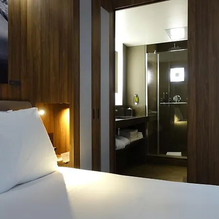 Hotel Jules & Jim 4*