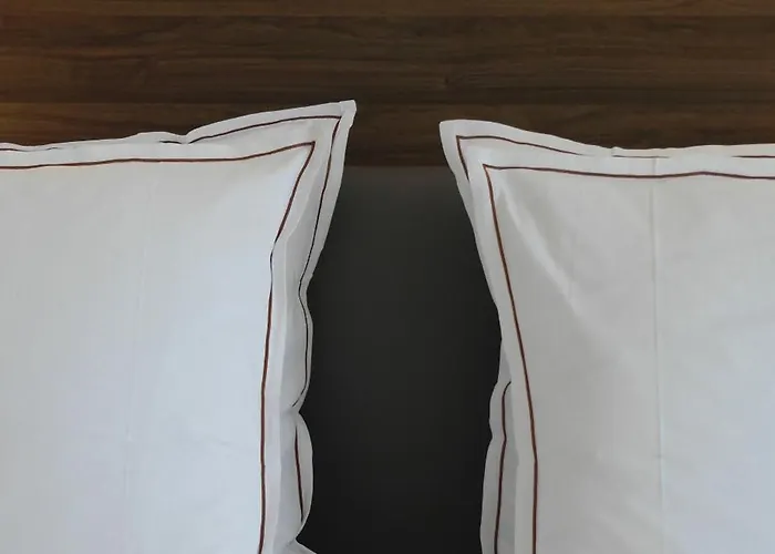 쥴 앤드 짐 호텔