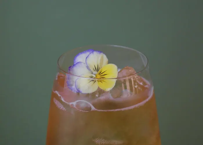 쥴 앤드 짐 4* 파리