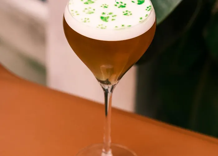 호텔 쥴 앤드 짐 4*