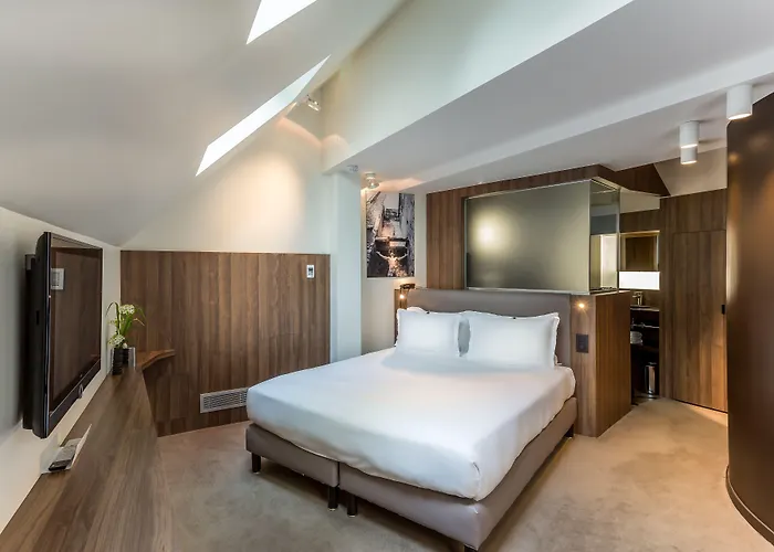 Jules & Jim Hotel 4*